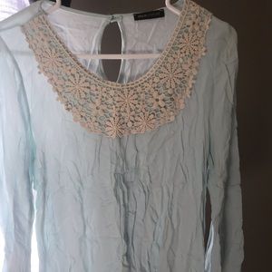 Women’s long sleeve blouse